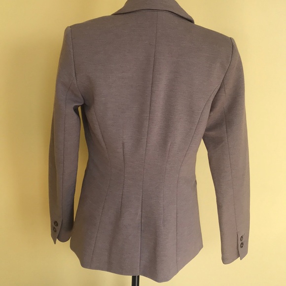 Blazer - Picture 3 of 4